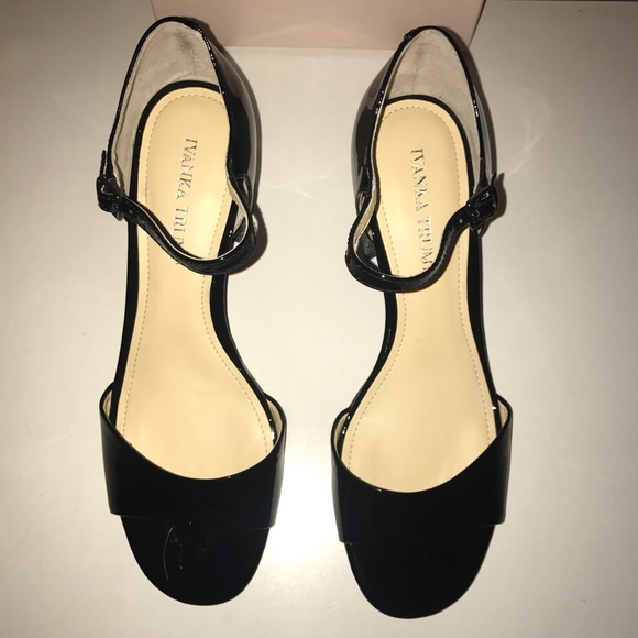 NWT IVANKA TRUMP Bling Block Heel Patent MaryJanes Heels Sandals - Picture 3 of 10